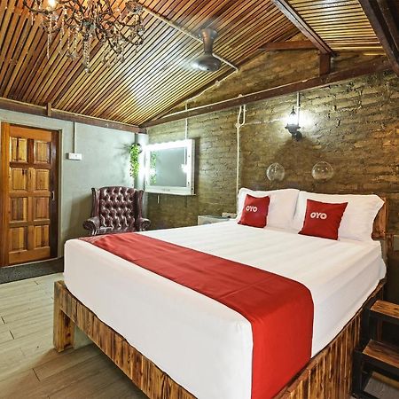 Oyo 90636 Teratak Zakiah Chalet Jerantut Zewnętrze zdjęcie
