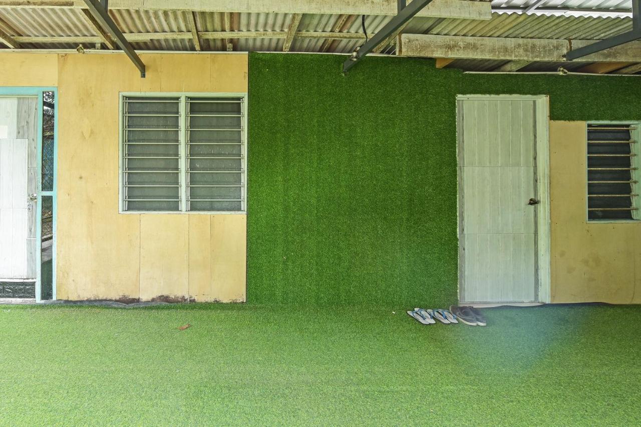 Oyo 90636 Teratak Zakiah Chalet Jerantut Zewnętrze zdjęcie