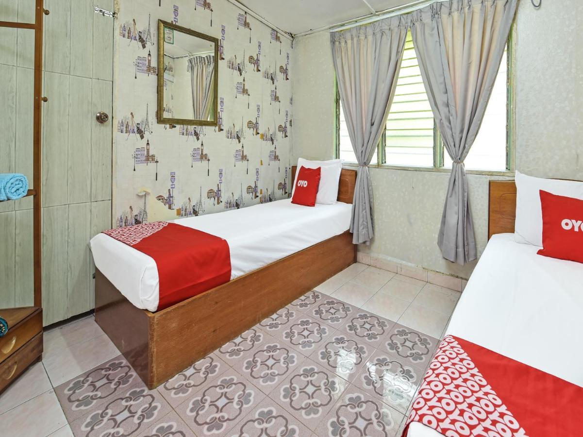 Oyo 90636 Teratak Zakiah Chalet Jerantut Zewnętrze zdjęcie